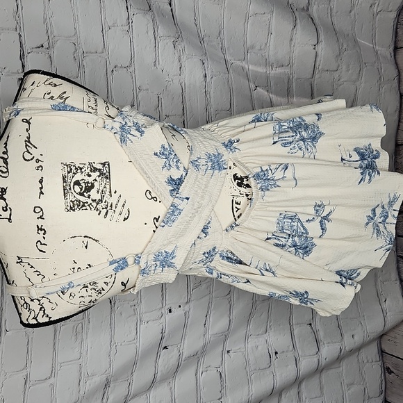 Torrid Smocked Criss-Cross Babydoll Top Tropical/Palm Tree Print Size Med. (00) - Picture 6 of 10